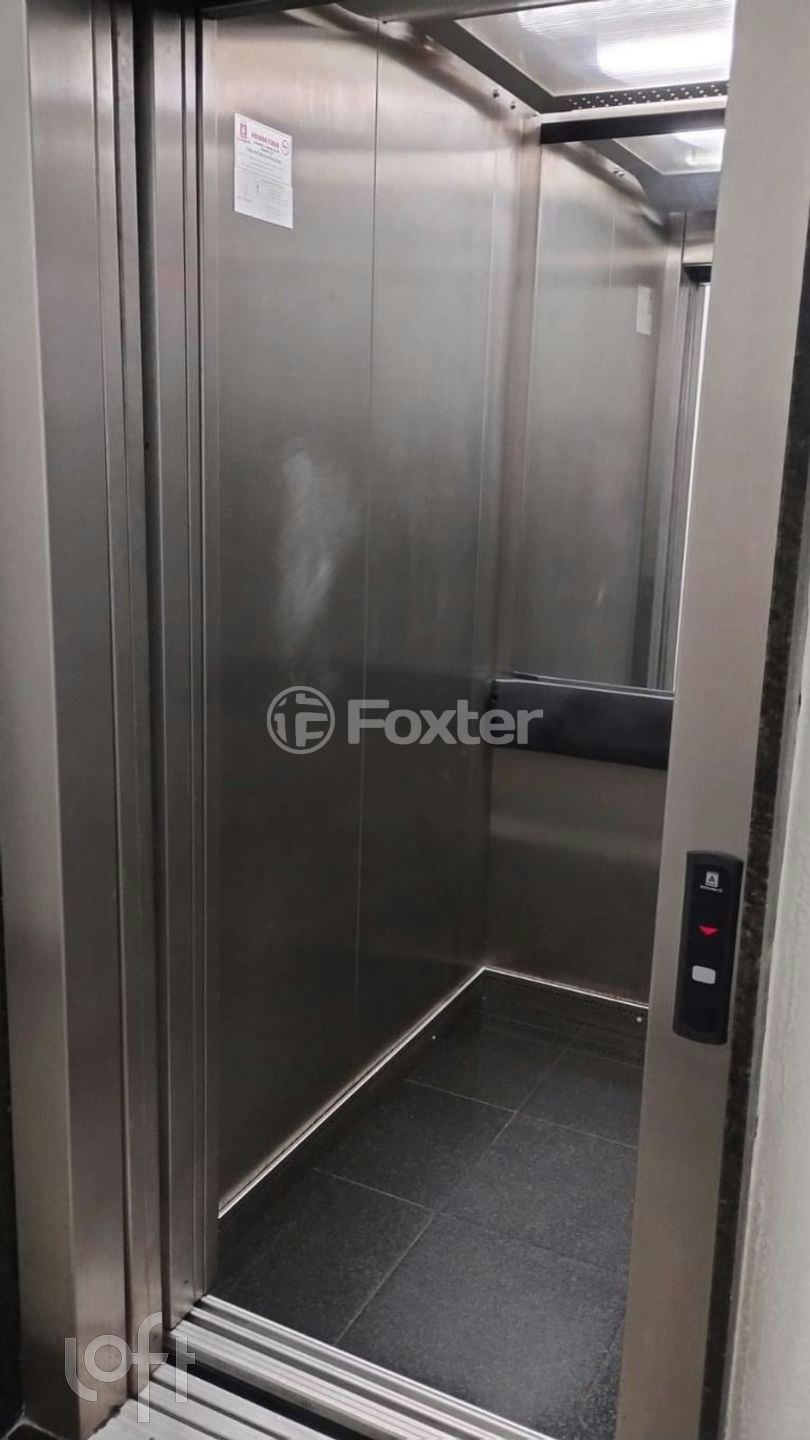 Apartamento à venda com 1 quarto, 50m² - Foto 37