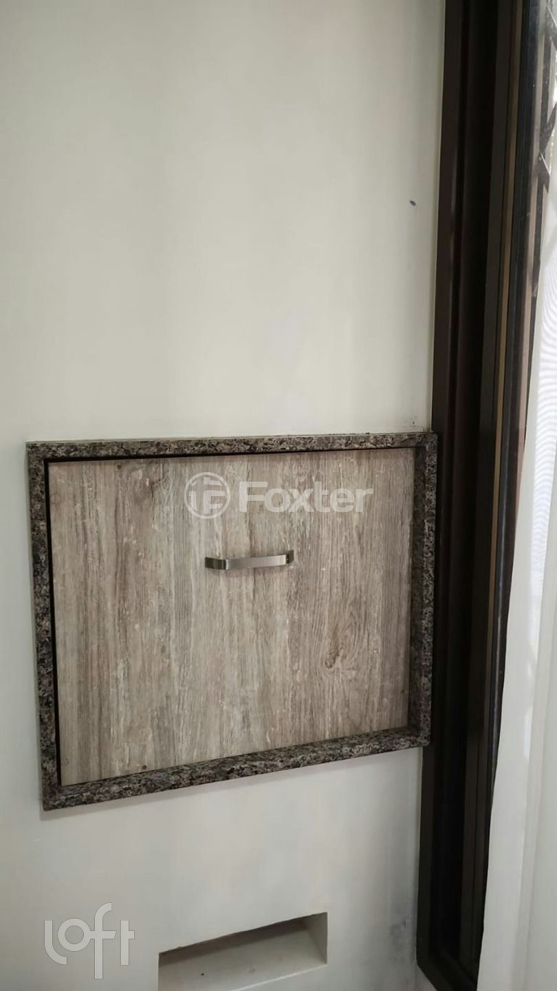 Apartamento à venda com 1 quarto, 50m² - Foto 2