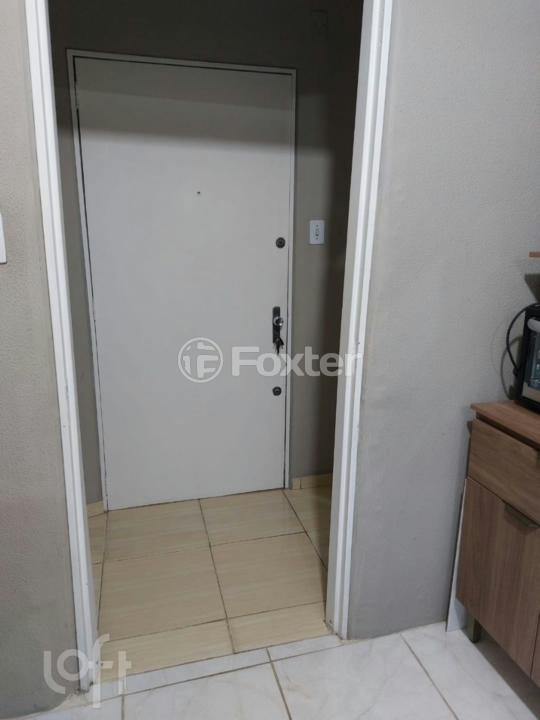 Apartamento à venda com 1 quarto, 41m² - Foto 4
