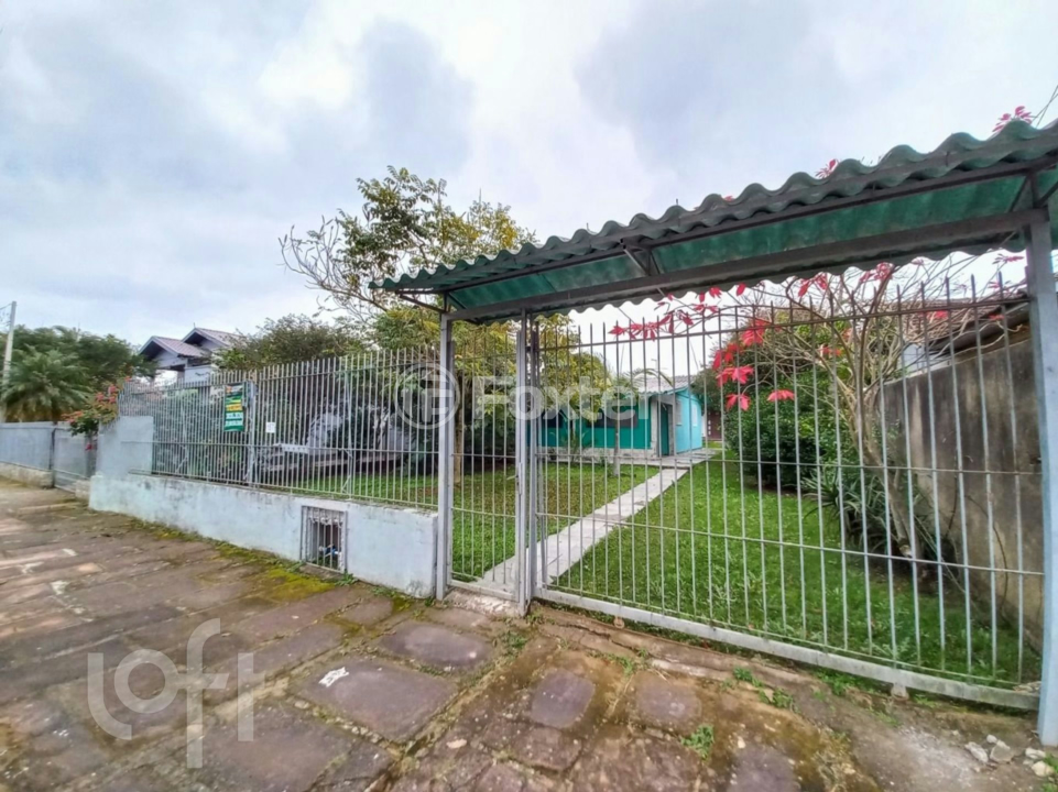 Casa à venda com 2 quartos, 106m² - Foto 1