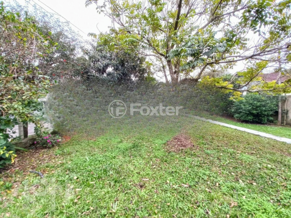 Casa à venda com 2 quartos, 106m² - Foto 2