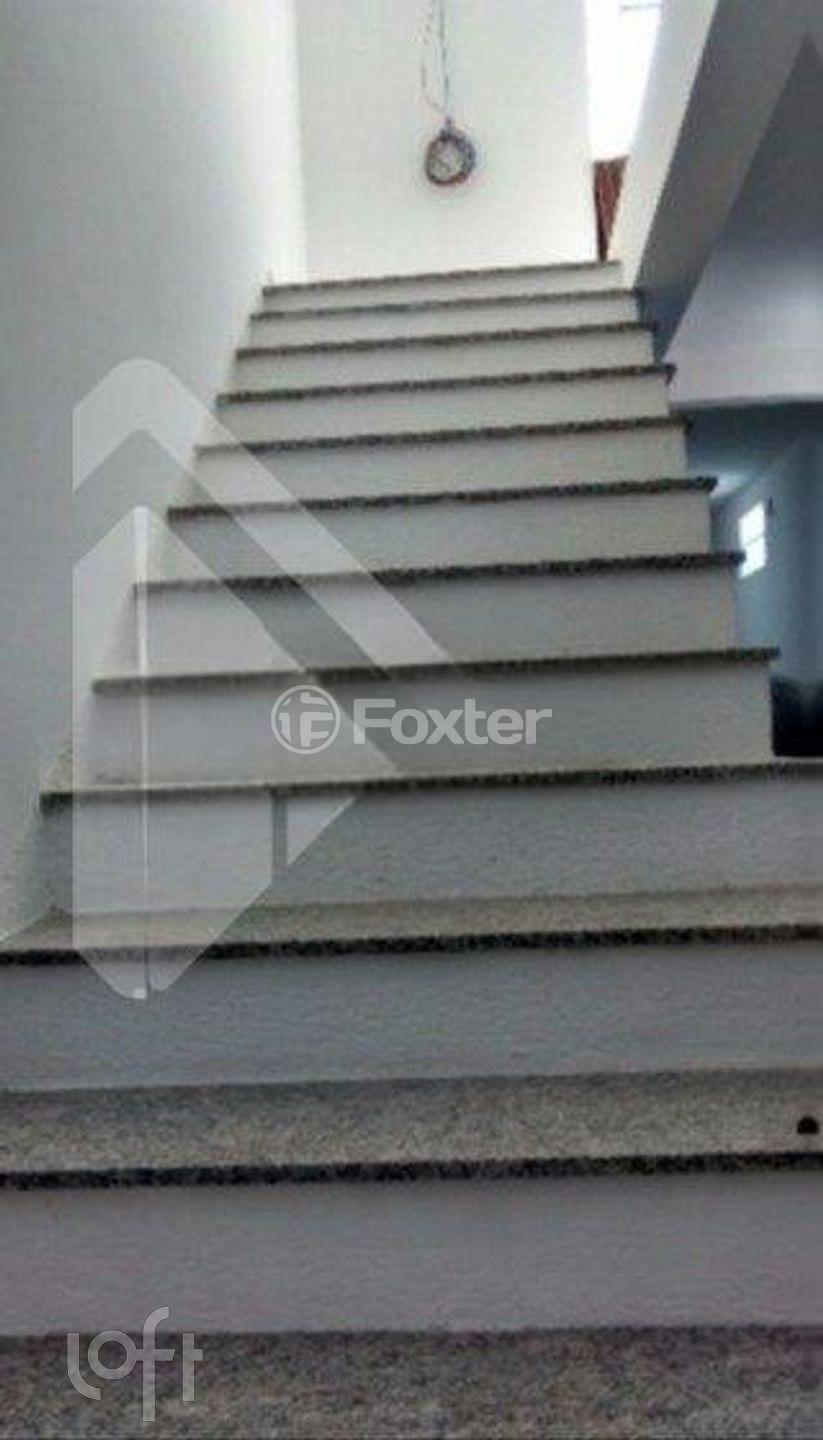 Apartamento à venda com 3 quartos, 95m² - Foto 18