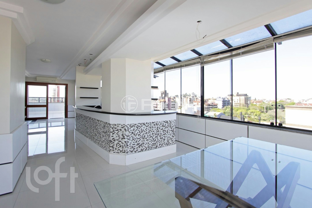 Cobertura à venda com 4 quartos, 324m² - Foto 2