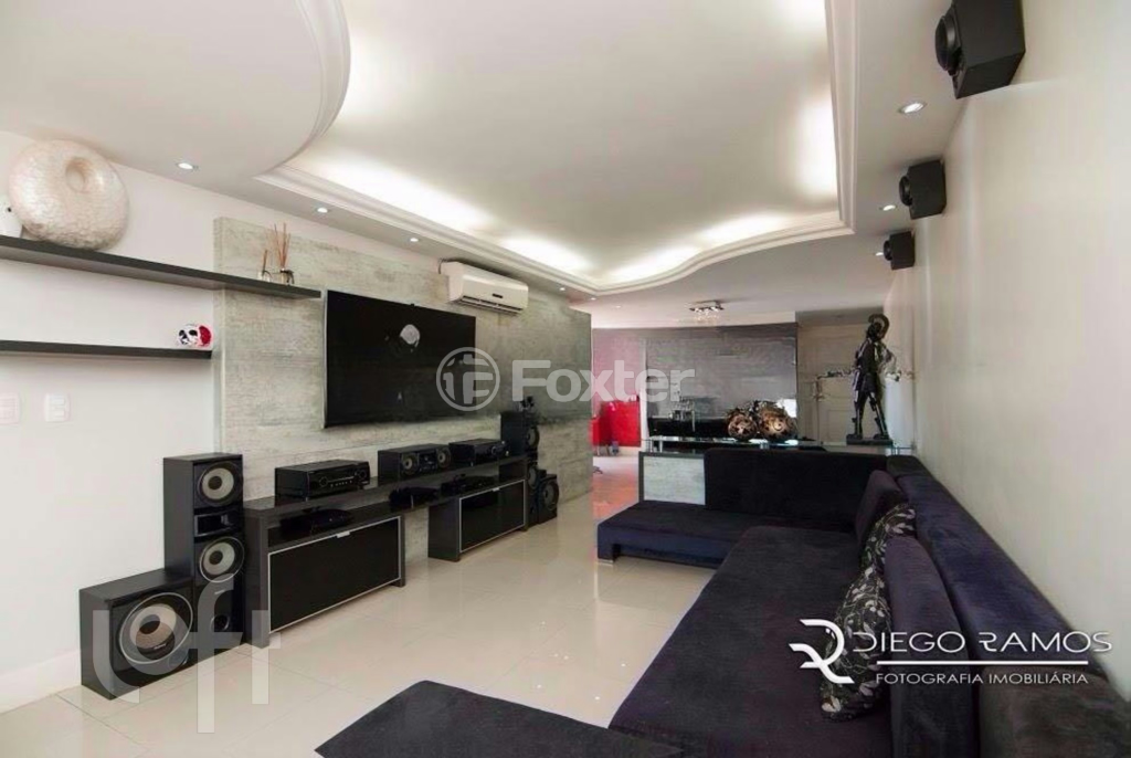 Apartamento à venda com 3 quartos, 131m² - Foto 2