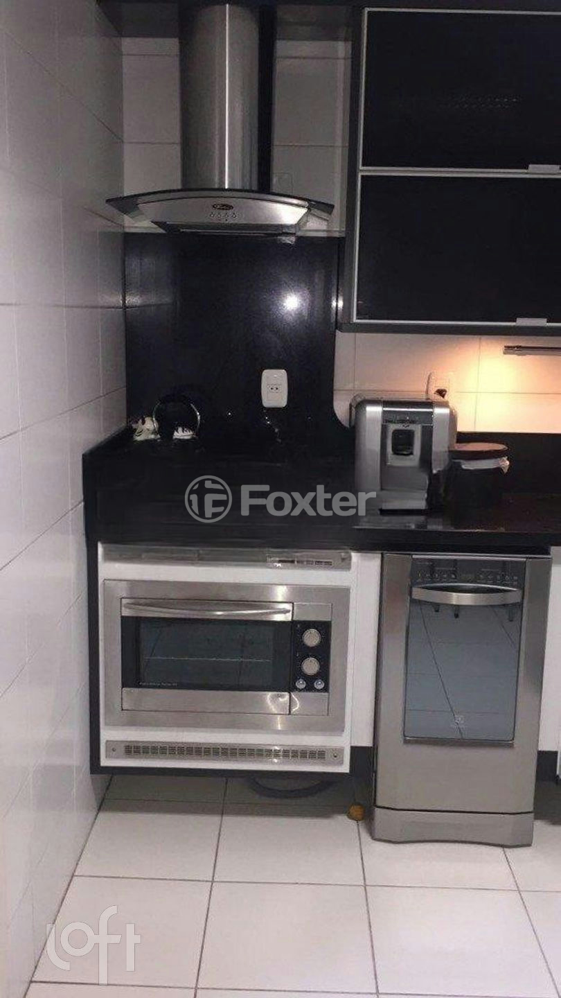 Apartamento à venda com 3 quartos, 131m² - Foto 7