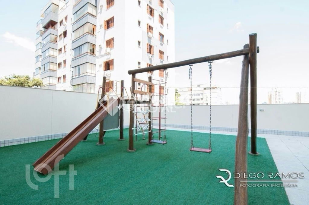 Apartamento à venda com 3 quartos, 131m² - Foto 19