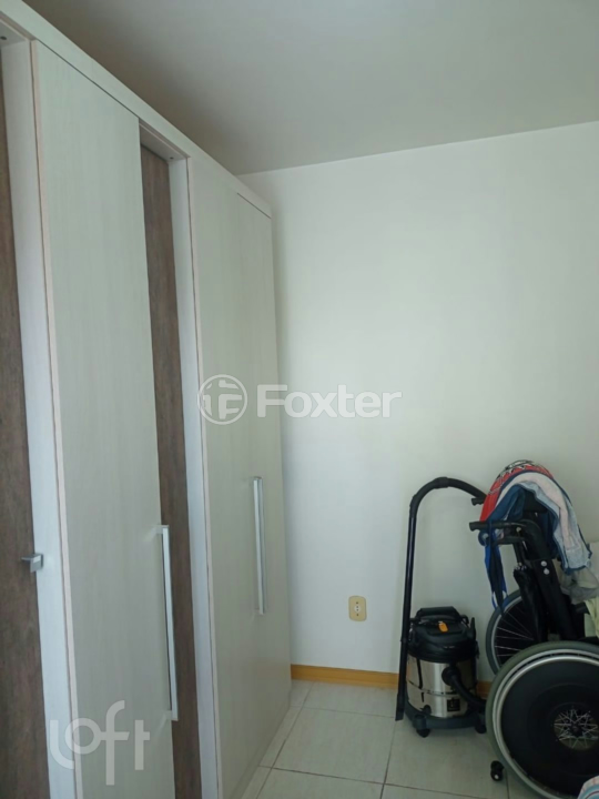 Apartamento à venda com 2 quartos, 58m² - Foto 28