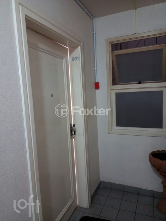 Apartamento à venda com 2 quartos, 58m² - Foto 2
