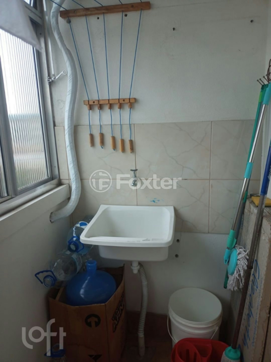 Apartamento à venda com 2 quartos, 58m² - Foto 7