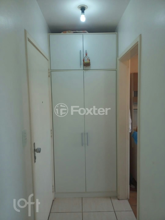 Apartamento à venda com 2 quartos, 58m² - Foto 4