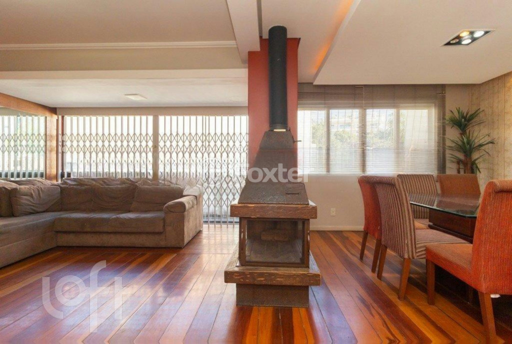 Cobertura à venda com 3 quartos, 242m² - Foto 4