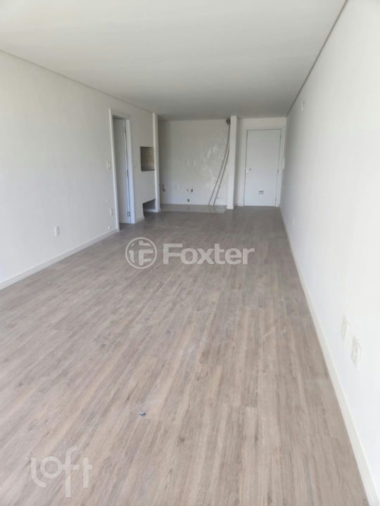 Apartamento à venda com 2 quartos, 80m² - Foto 3