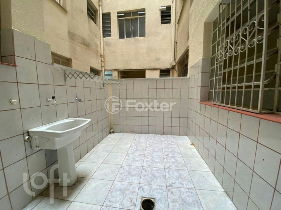 Apartamento à venda com 2 quartos, 62m² - Foto 8