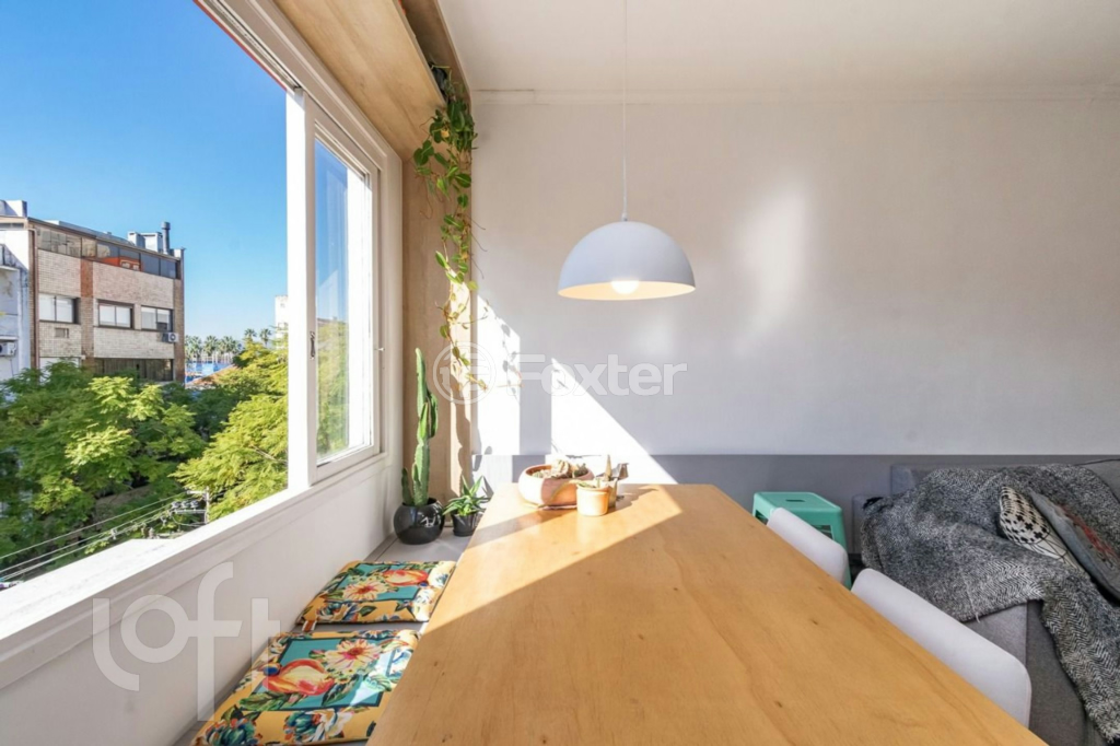 Apartamento à venda com 2 quartos, 69m² - Foto 1