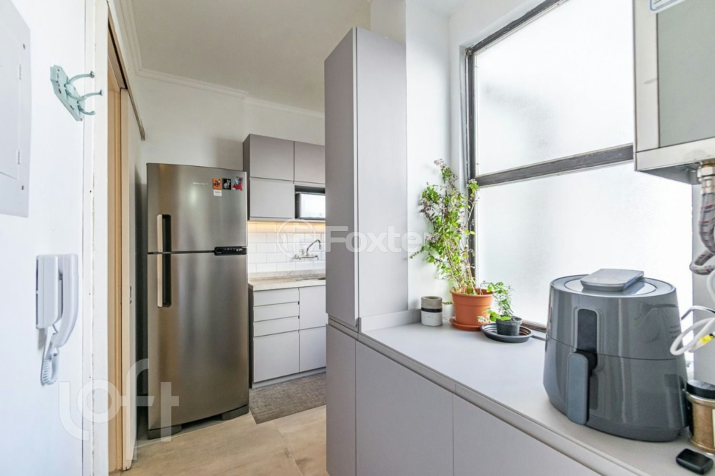 Apartamento à venda com 2 quartos, 69m² - Foto 25