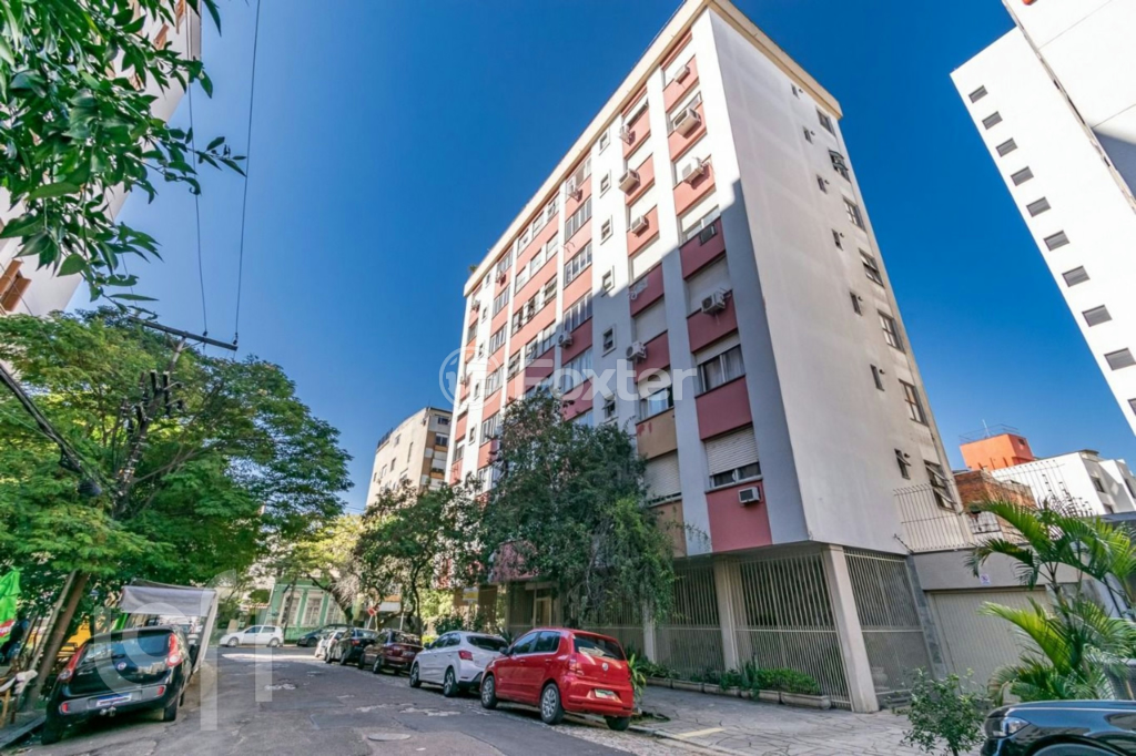 Apartamento à venda com 2 quartos, 69m² - Foto 45