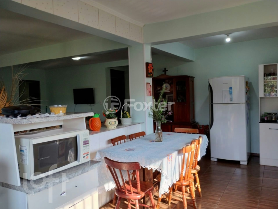 Casa à venda com 3 quartos, 113m² - Foto 3