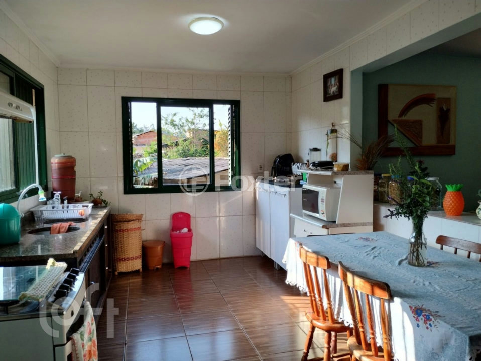 Casa à venda com 3 quartos, 113m² - Foto 5