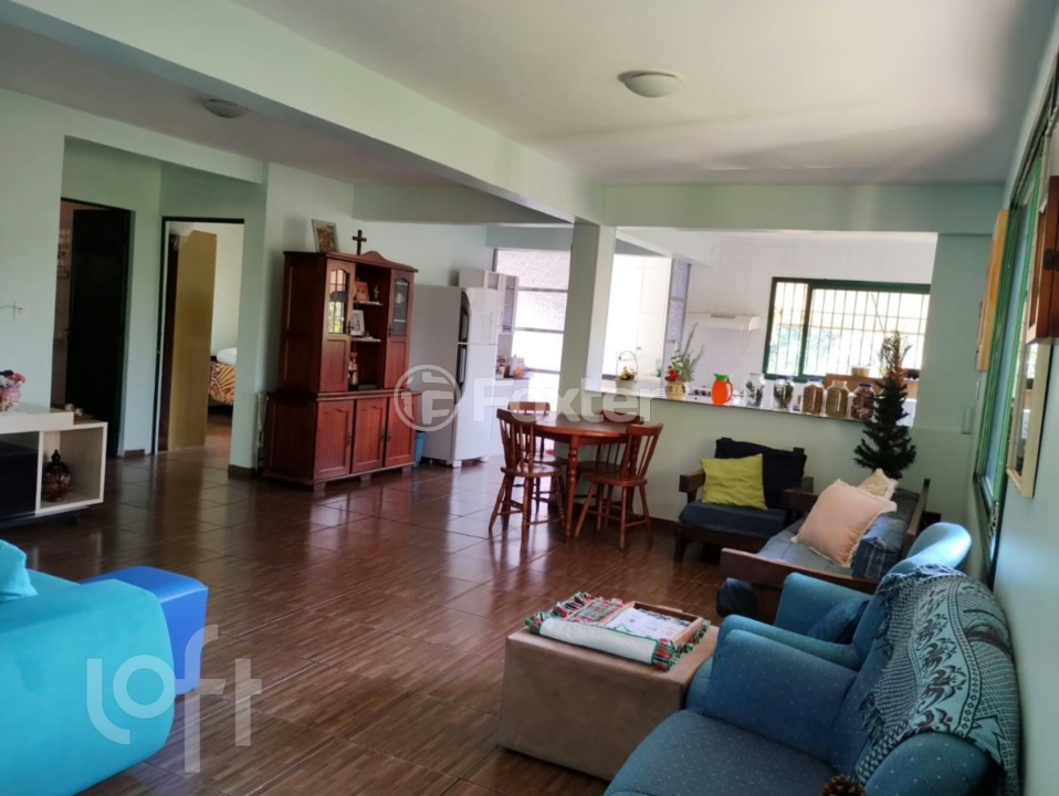 Casa à venda com 3 quartos, 113m² - Foto 2