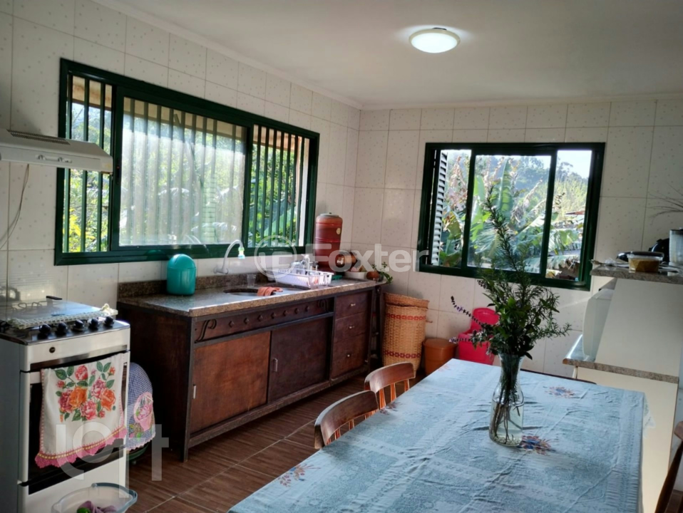 Casa à venda com 3 quartos, 113m² - Foto 6