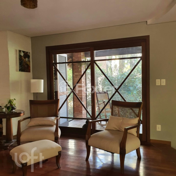 Casa à venda com 3 quartos, 338m² - Foto 3