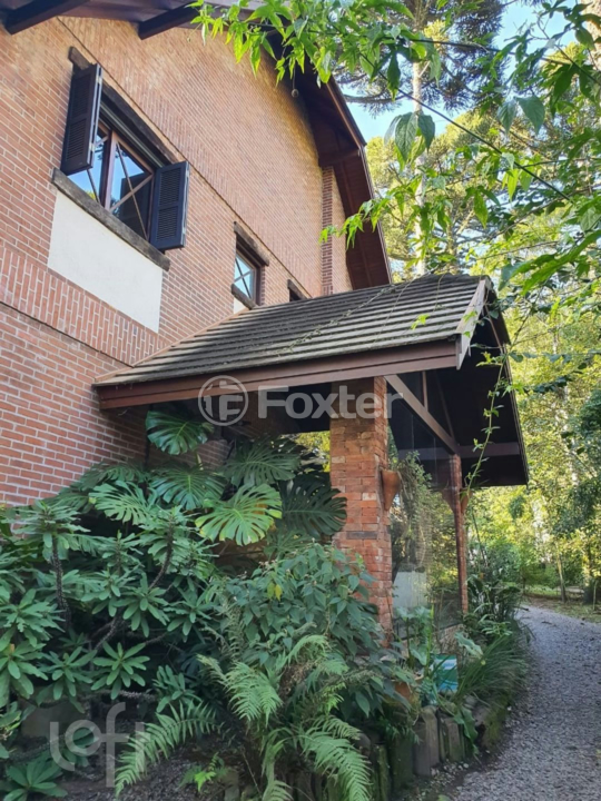 Casa à venda com 3 quartos, 338m² - Foto 17