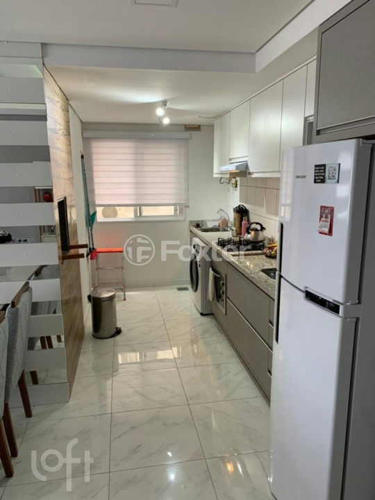 Apartamento à venda com 2 quartos, 60m² - Foto 17