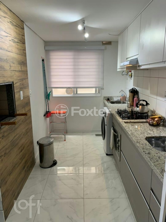 Apartamento à venda com 2 quartos, 60m² - Foto 3