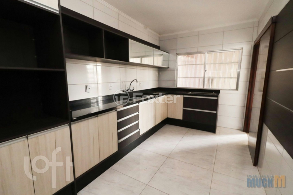 Casa à venda com 3 quartos, 77m² - Foto 6