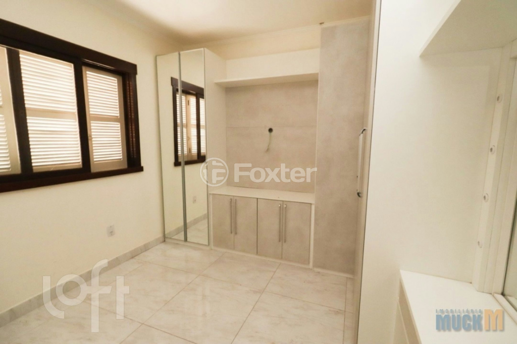 Casa à venda com 3 quartos, 77m² - Foto 7
