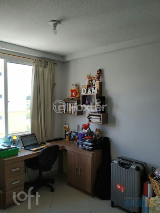 Apartamento à venda com 2 quartos, 42m² - Foto 2