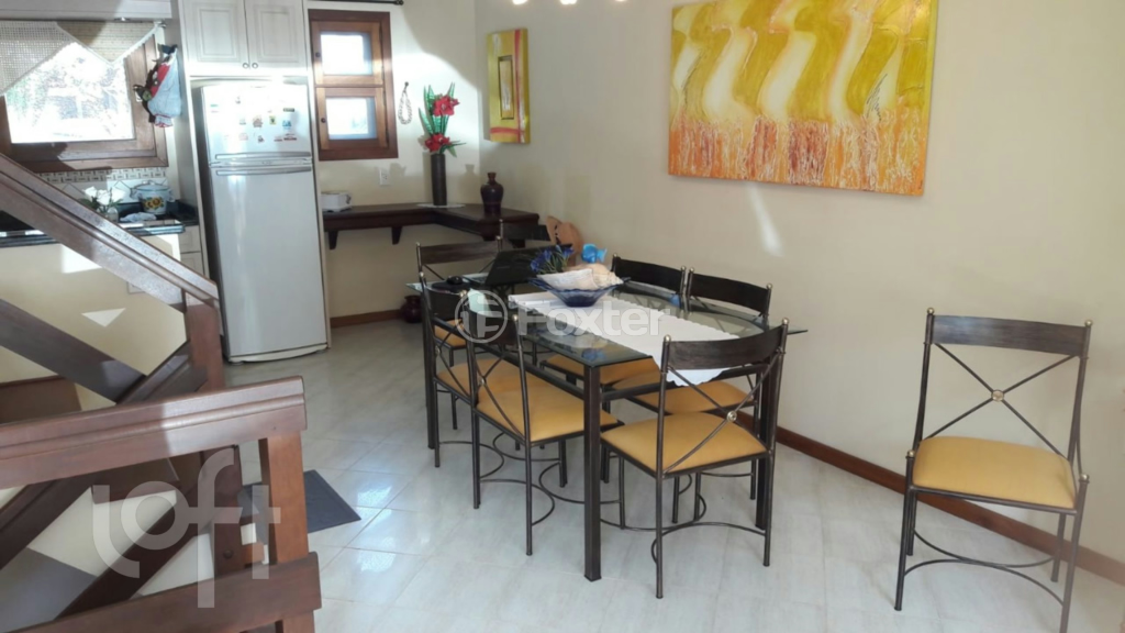 Casa de Condomínio à venda com 3 quartos, 162m² - Foto 1