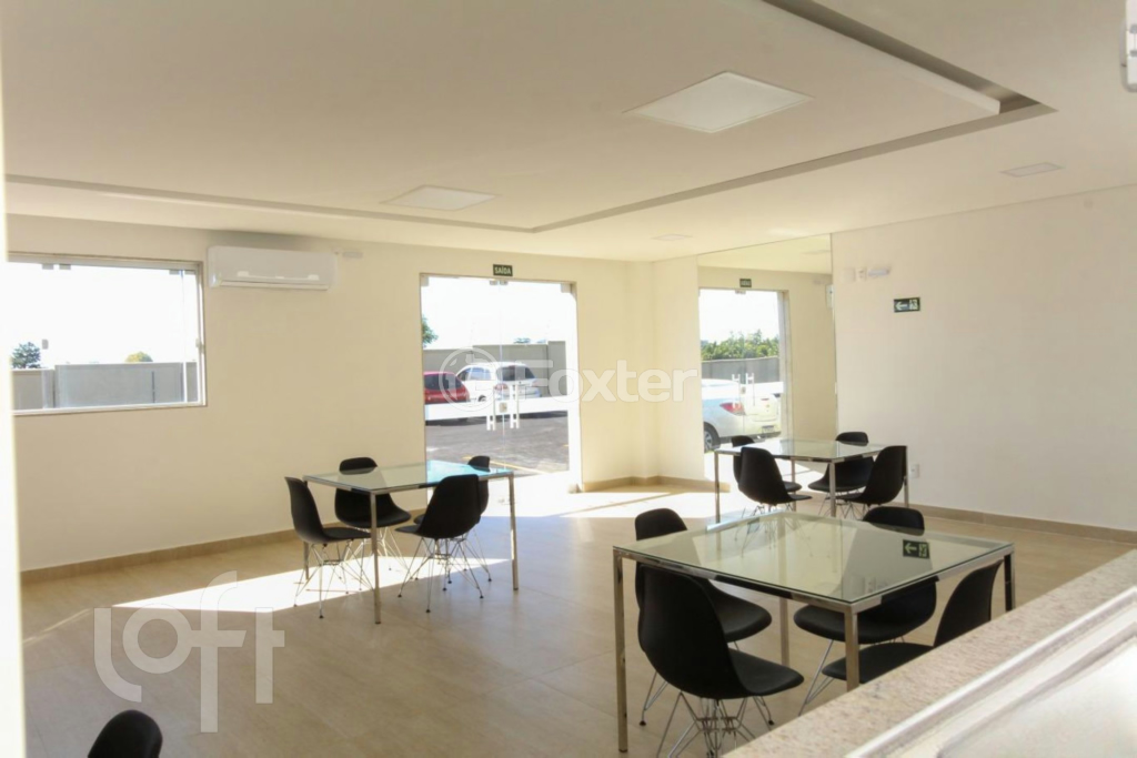 Apartamento à venda com 2 quartos, 40m² - Foto 18