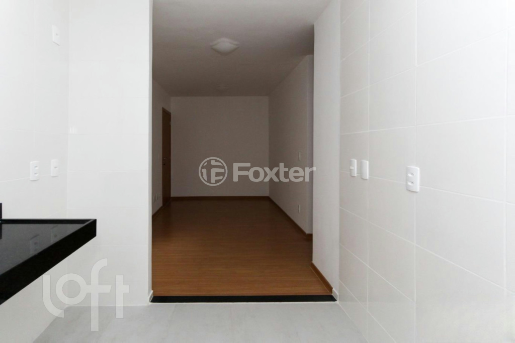Apartamento à venda com 2 quartos, 40m² - Foto 14