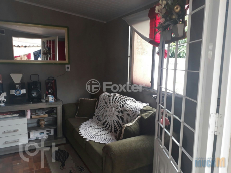 Casa à venda com 2 quartos, 42m² - Foto 2