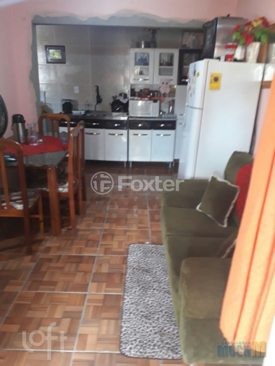Casa à venda com 2 quartos, 42m² - Foto 4