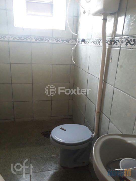 Casa à venda com 2 quartos, 42m² - Foto 11