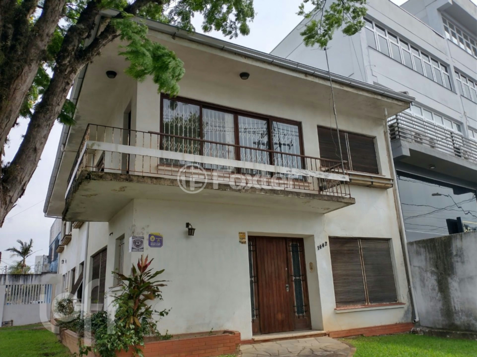 Casa à venda com 5 quartos, 242m² - Foto 7