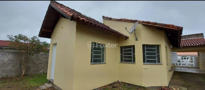 Casa à venda com 3 quartos, 155m² - Foto 1