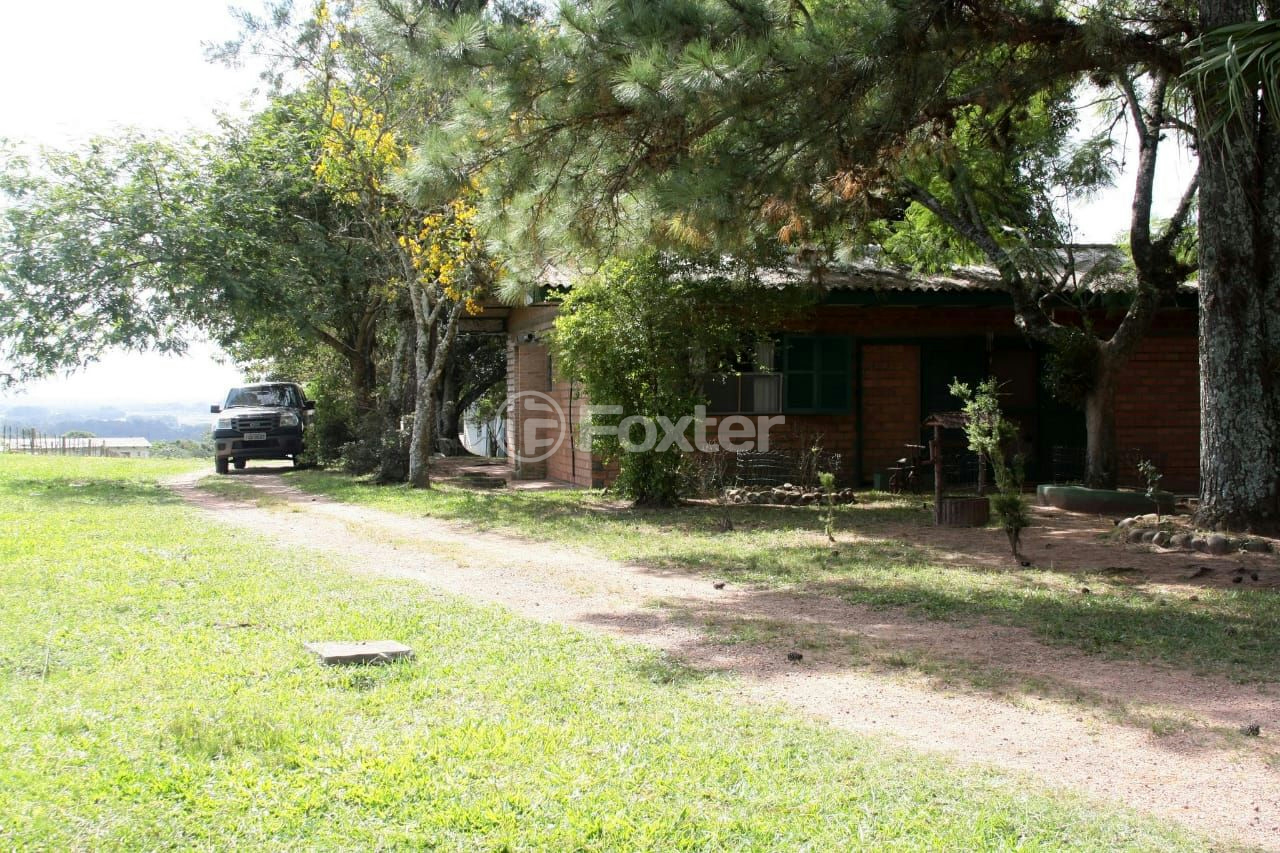 Sítio à venda com 3 quartos, 66000m² - Foto 47