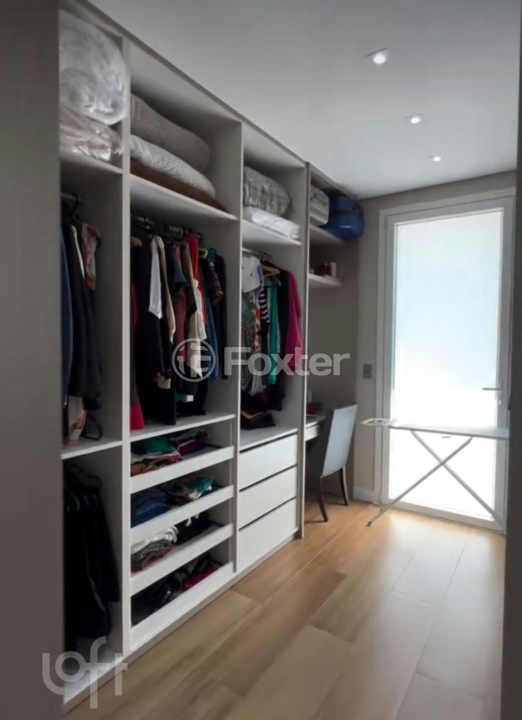 Casa de Condomínio à venda com 4 quartos, 220m² - Foto 8