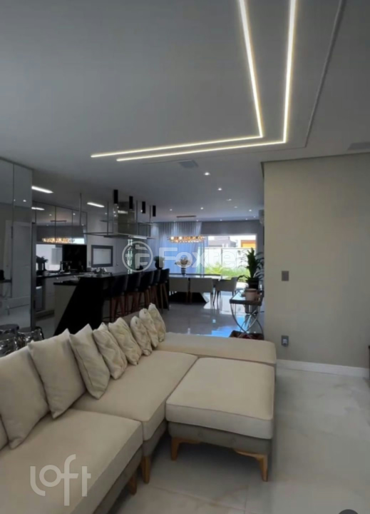 Casa de Condomínio à venda com 4 quartos, 220m² - Foto 5
