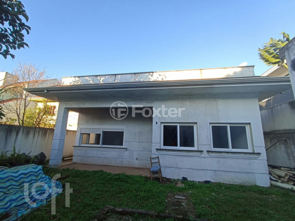 Casa à venda com 2 quartos, 210m² - Foto 9