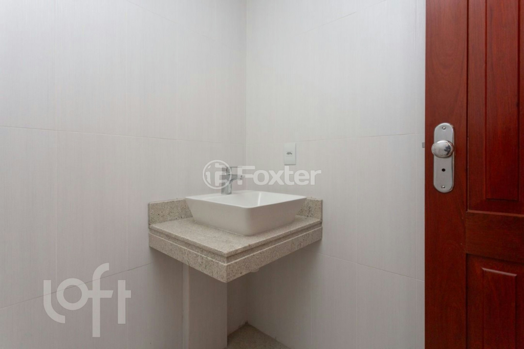 Casa de Condomínio à venda com 3 quartos, 241m² - Foto 17