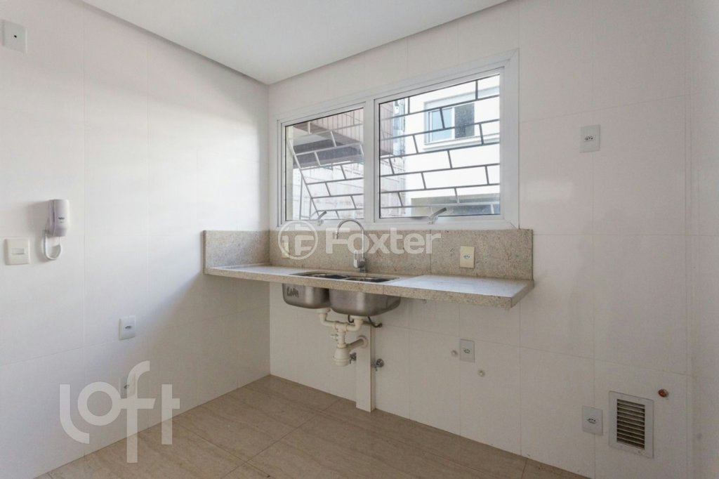 Casa de Condomínio à venda com 3 quartos, 241m² - Foto 6