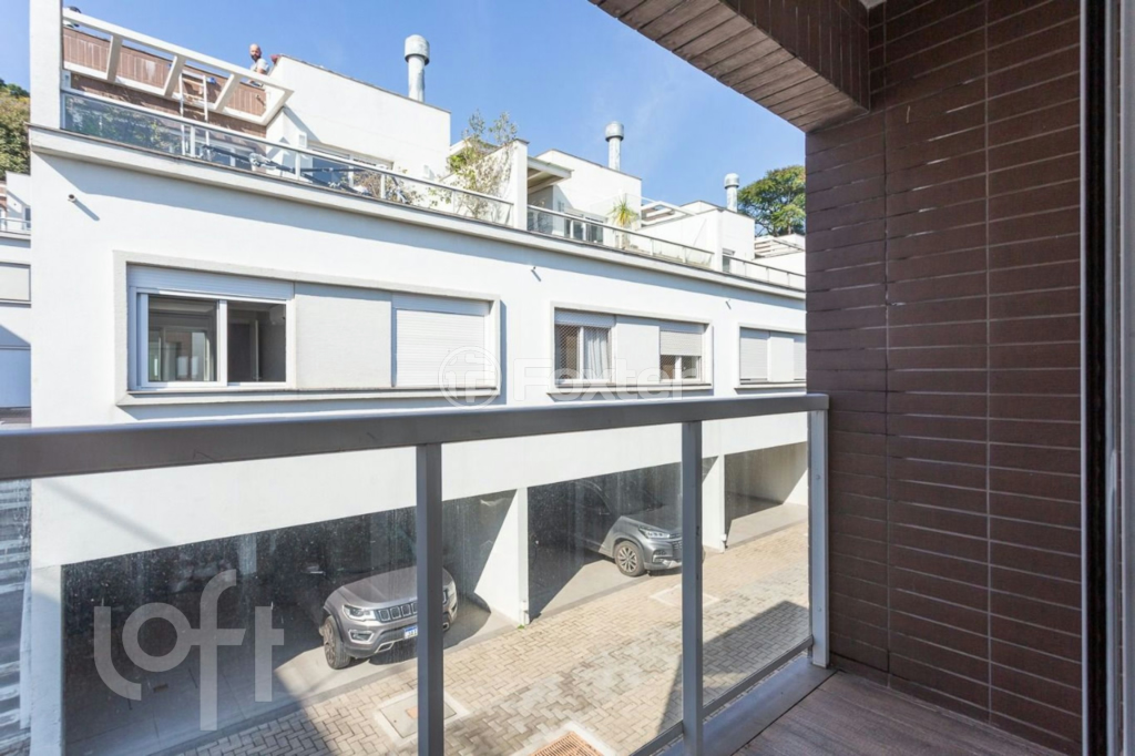 Casa de Condomínio à venda com 3 quartos, 241m² - Foto 33
