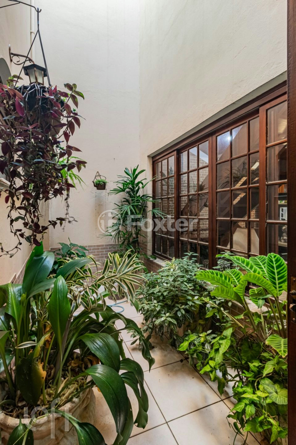 Casa à venda com 4 quartos, 285m² - Foto 8