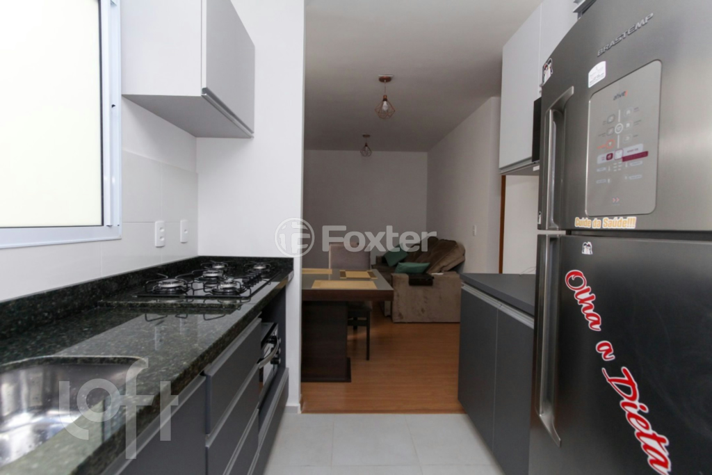 Apartamento à venda com 2 quartos, 40m² - Foto 6