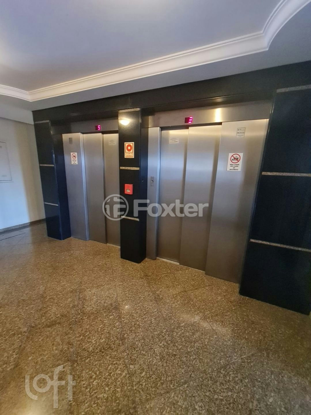 Apartamento à venda com 3 quartos, 122m² - Foto 1