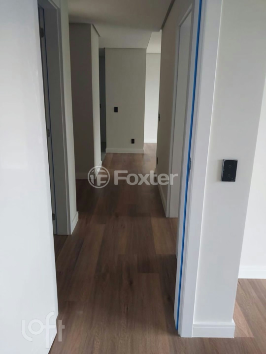 Apartamento à venda com 2 quartos, 66m² - Foto 1